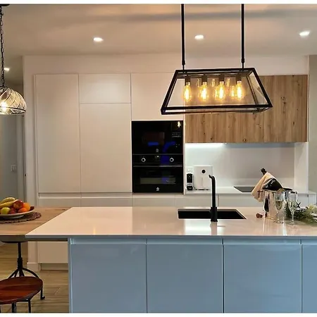 Stunning Apt 4Pax Free Parking 3 Min Anoeta Lägenhet *