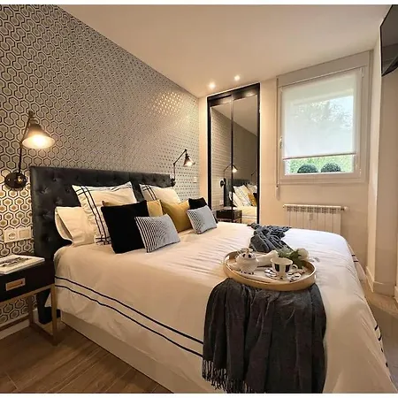 Stunning Apt 4Pax Free Parking 3 Min Anoeta Lägenhet